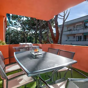 Calm, And Bikes Apartamento Castelldefels